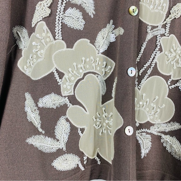 St John Couture Cardigan Beaded Design Wool Blend Knit Women Medium L - Picture 5 of 7